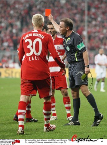 合显得意外 合显得意外